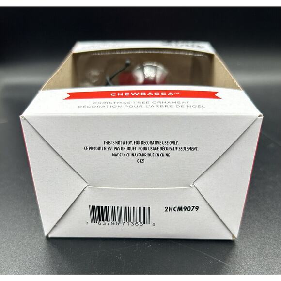 Hallmark Ornament Star Wars Chewbacca with Bowcaster Christmas 2021 - Picture 3 of 4